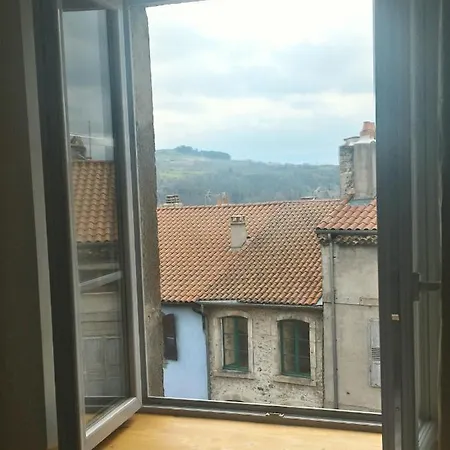 L'ile Au Tresor : * Le Monastier sur Gazeille