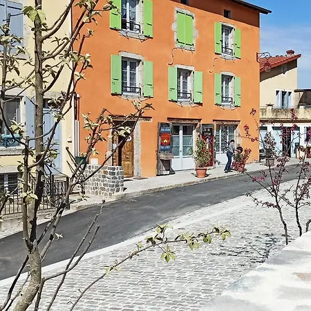 L'ile Au Tresor : Panzió