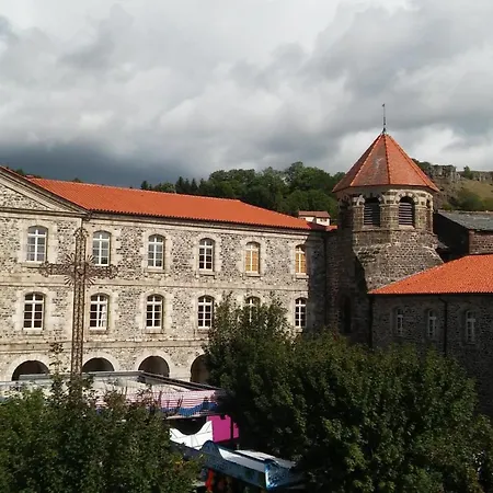 L'ile Au Tresor : * Le Monastier sur Gazeille